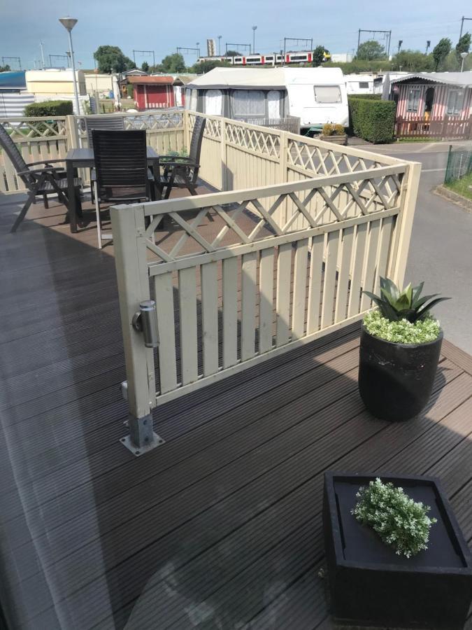 Chalet 4 Pers Knokke Heist Exterior photo